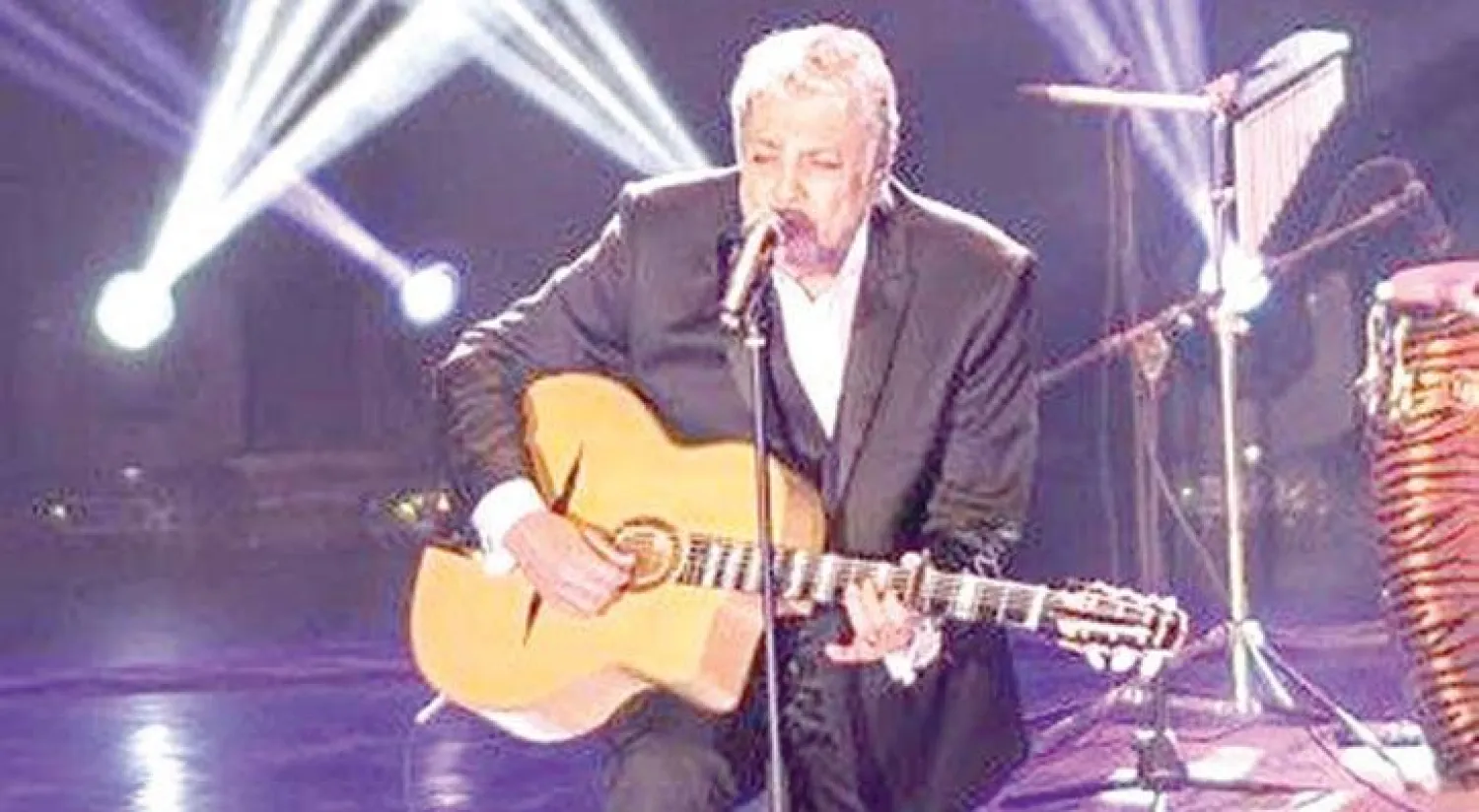 الفنان العالمي إنريكو ماسياس