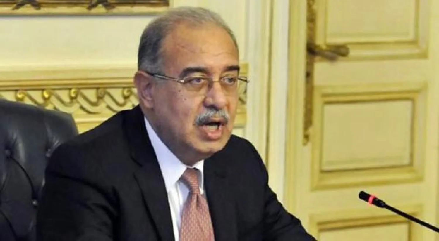 رئيس الوزراء المصري شريف إسماعيل (أرشيف «الشرق الأوسط»)