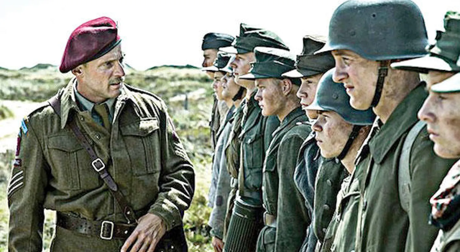 «أرض الألغام»  للمخرج الدنماركي مارتن زاندفيليت