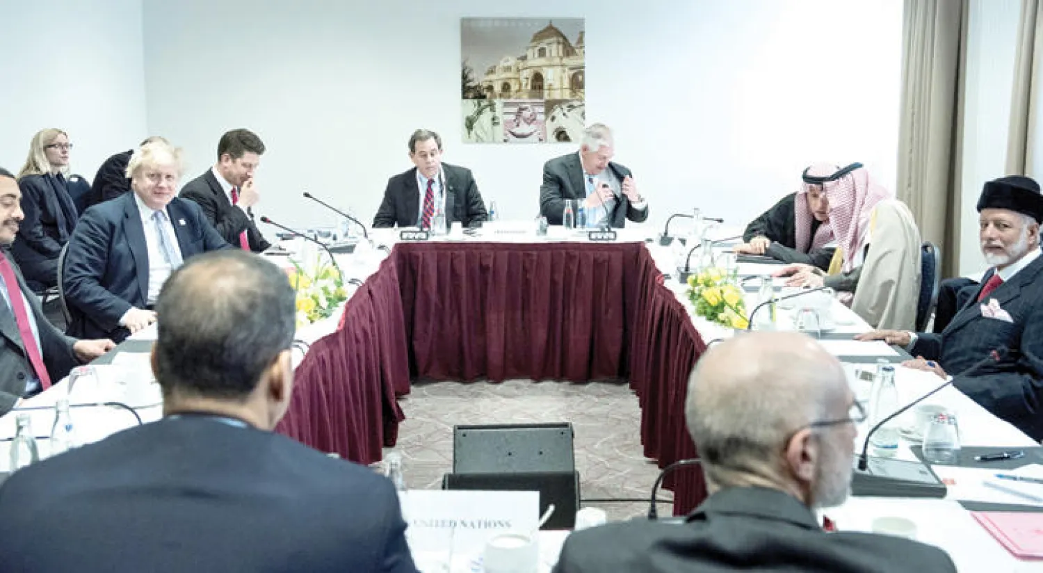 جانب من لقاء المجموعة الرباعية حول اليمن الذي انعقد في بون الشهر الماضي (رويترز)