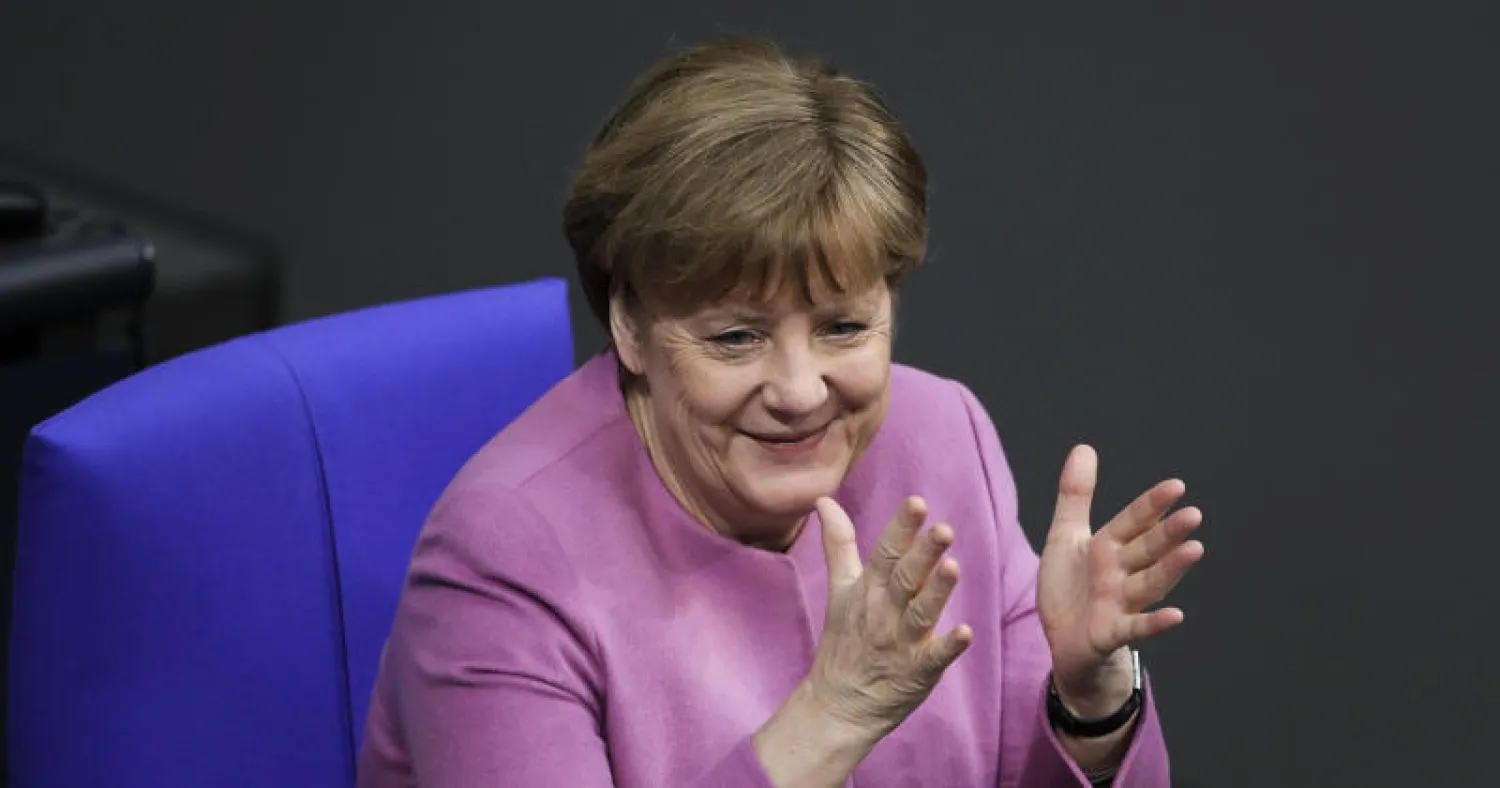 ميركل ترحب بأي مسعى لتجاوز الخلاف الألماني - التركي