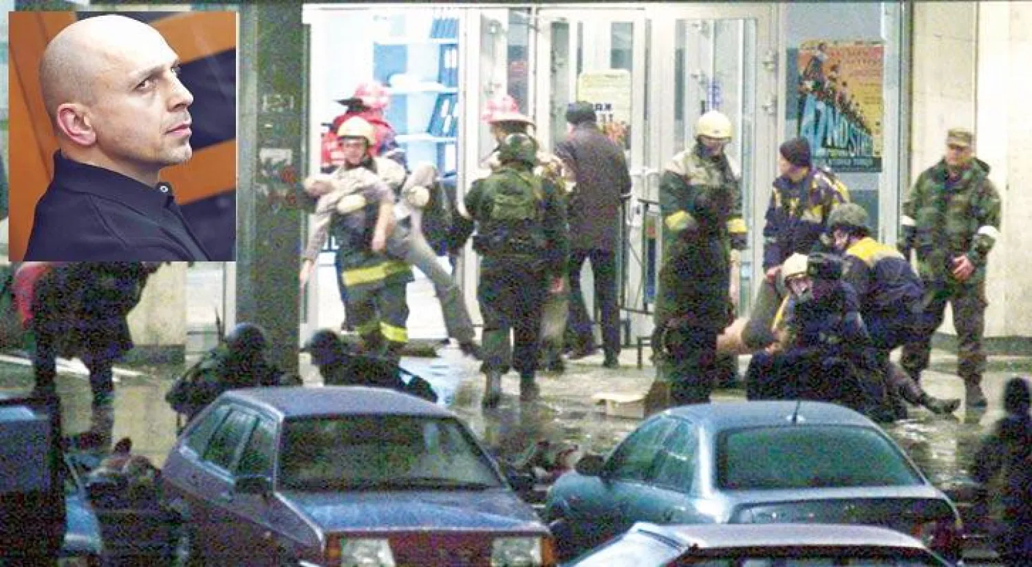 حسن زاكايف المتهم في قضية احتجاز رهائن («الشرق الأوسط») - مركز المسارح في موسكو الذي اختاره الإرهابيون لعمليتهم عام 2002 بعد هجوم الأمن الروسي لتخليص الرهائن («الشرق الأوسط»)