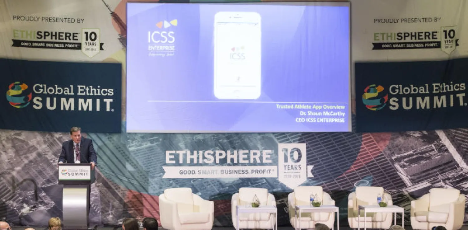 جانب من مؤتمر القمة العالمية لأخلاقيات الأعمال التي أقيمت مؤخرًا في نيويورك («الشرق الأوسط»)