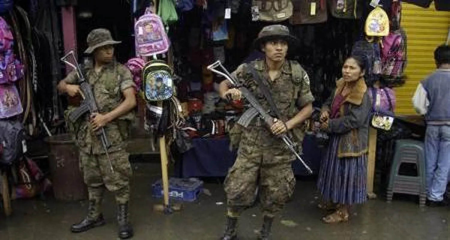 عناصر من الجيش الغواتيمالي (رويترز)