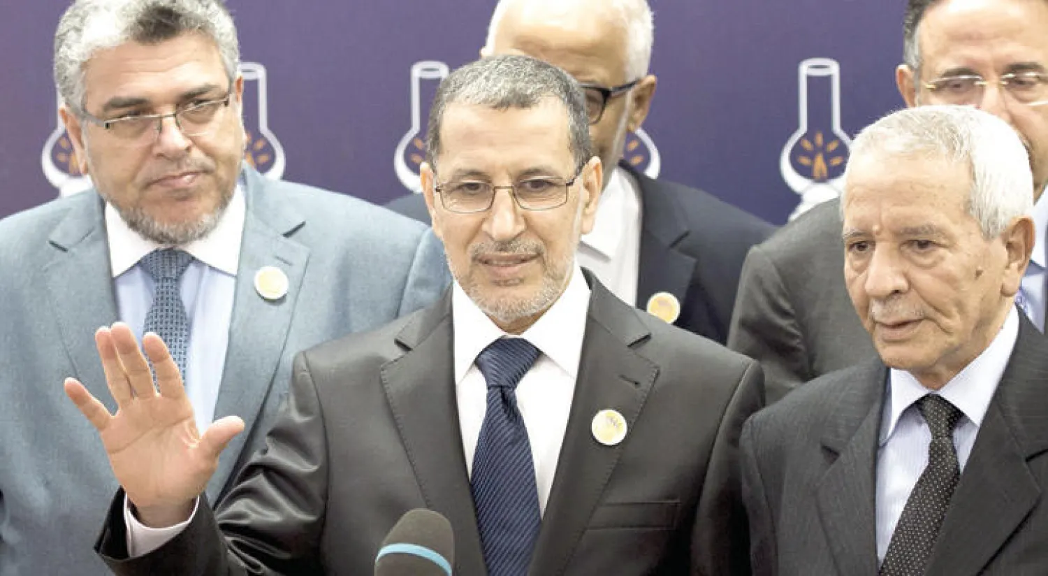 العثماني في مؤتمر صحافي في الرباط أول من أمس (أ.ف.ب)