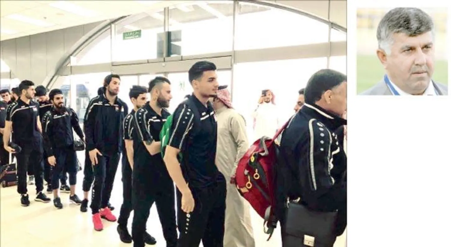 عبدالخالق مسعود («الشرق الأوسط») - لاعبو منتخب العراق لدى وصولهم إلى السعودية («الشرق الأوسط»)
