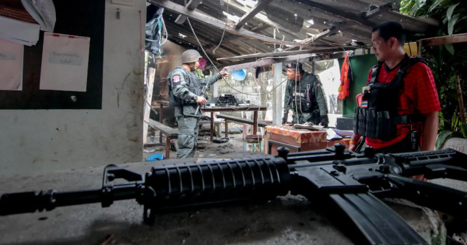 أطلق متمردون مئات الأعيرة النارية على "كشك" للشرطة في جنوب تايلاند (أ.ب)