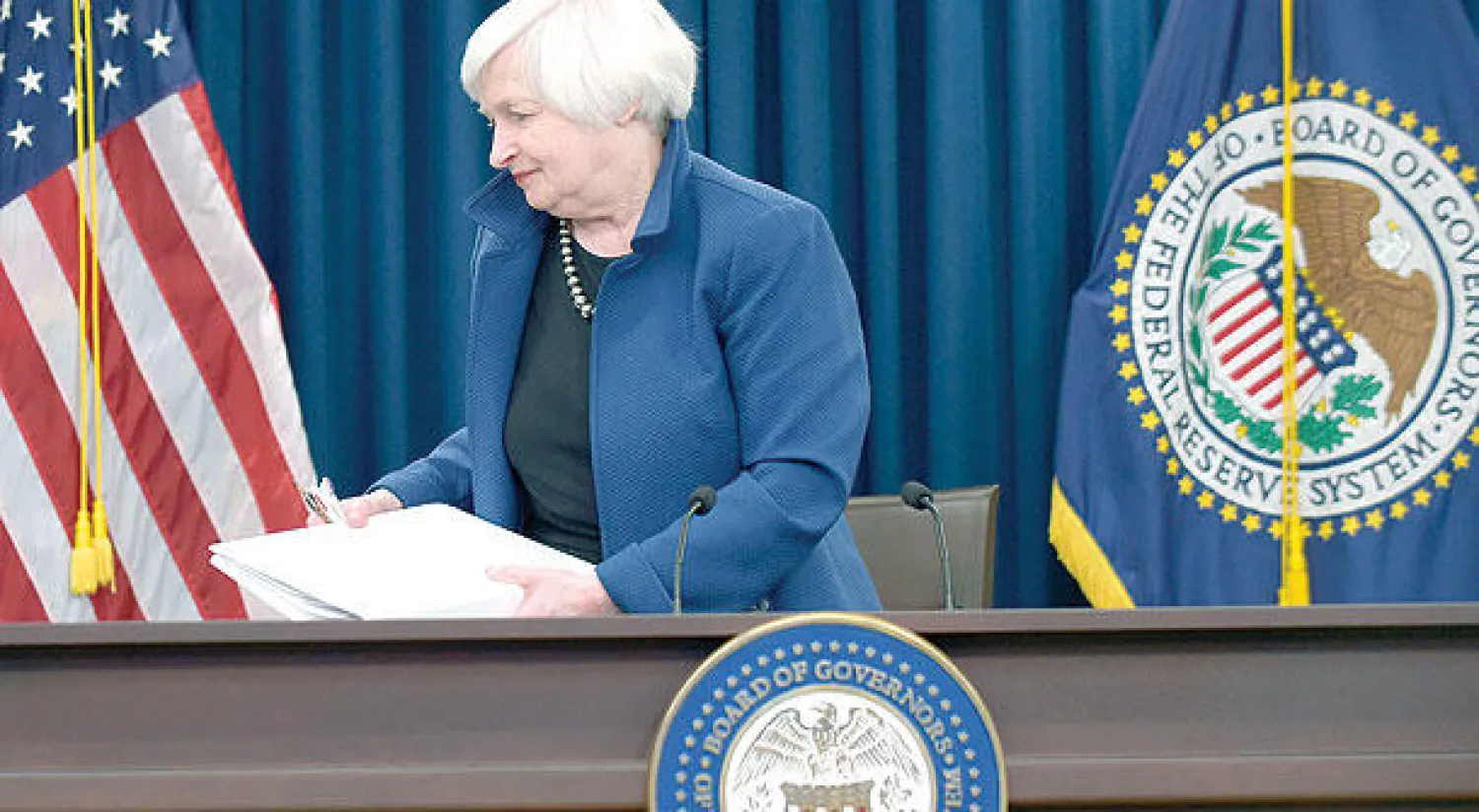 جانيت يلين رئيسة مجلس الاحتياطي الاتحادي عقب مؤتمر صحافي في واشنطن الشهر الماضي (أ.ب)