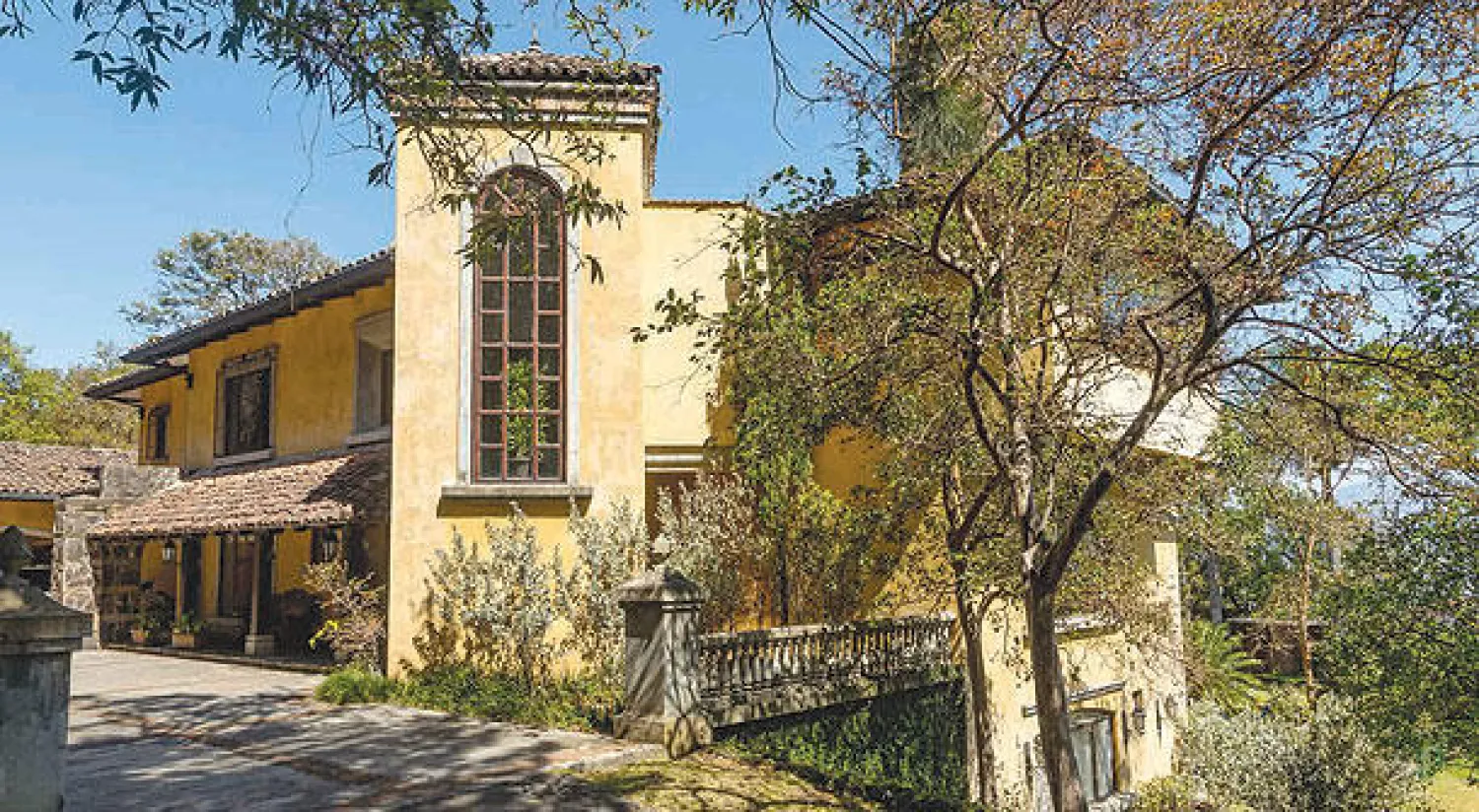 منزل إسباني على الطراز الاستعماري بالقرب من عاصمة كوستاريكا (نيويورك تايمز)