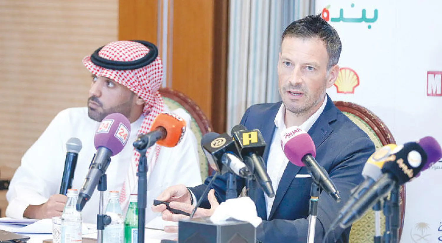 جانب من المؤتمر الصحافي للإعلان عن تطبيق تكنولوجيا كرة القدم في الدوري السعودي (اللجنة الإعلامية بالاتحاد السعودي)