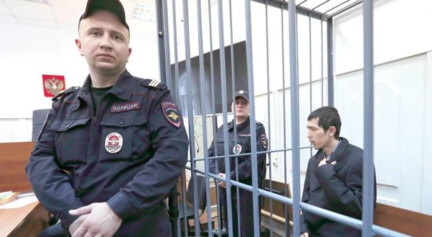 أزيموف المشتبه بمشاركته في اعتداء سان بطرسبرغ خلال مثوله أمام القضاء في موسكو أول من أمس (إ.ب.أ)