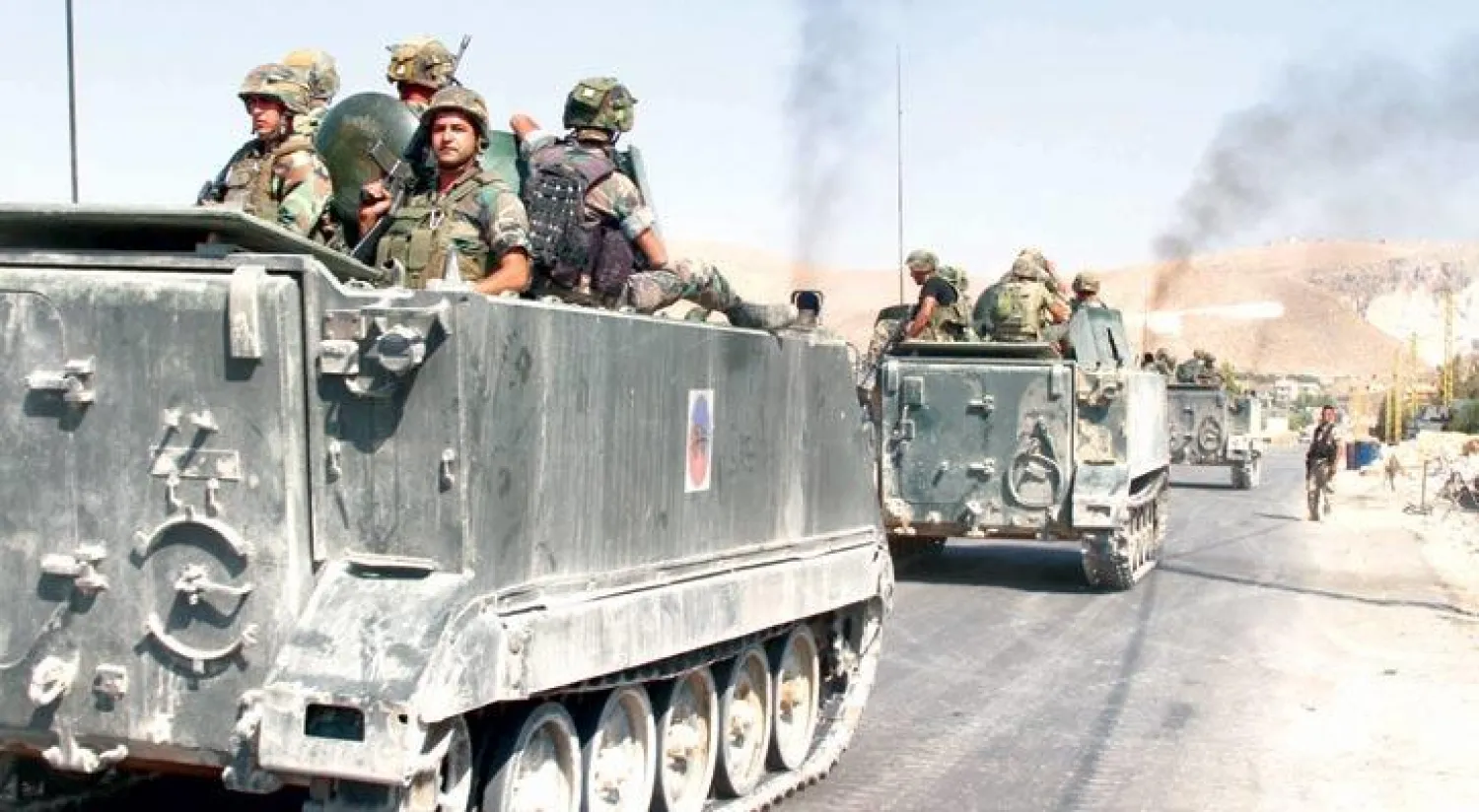 قوات من الجيش اللبناني في منطقة عرسال الحدودية مع سوريا (غيتي)