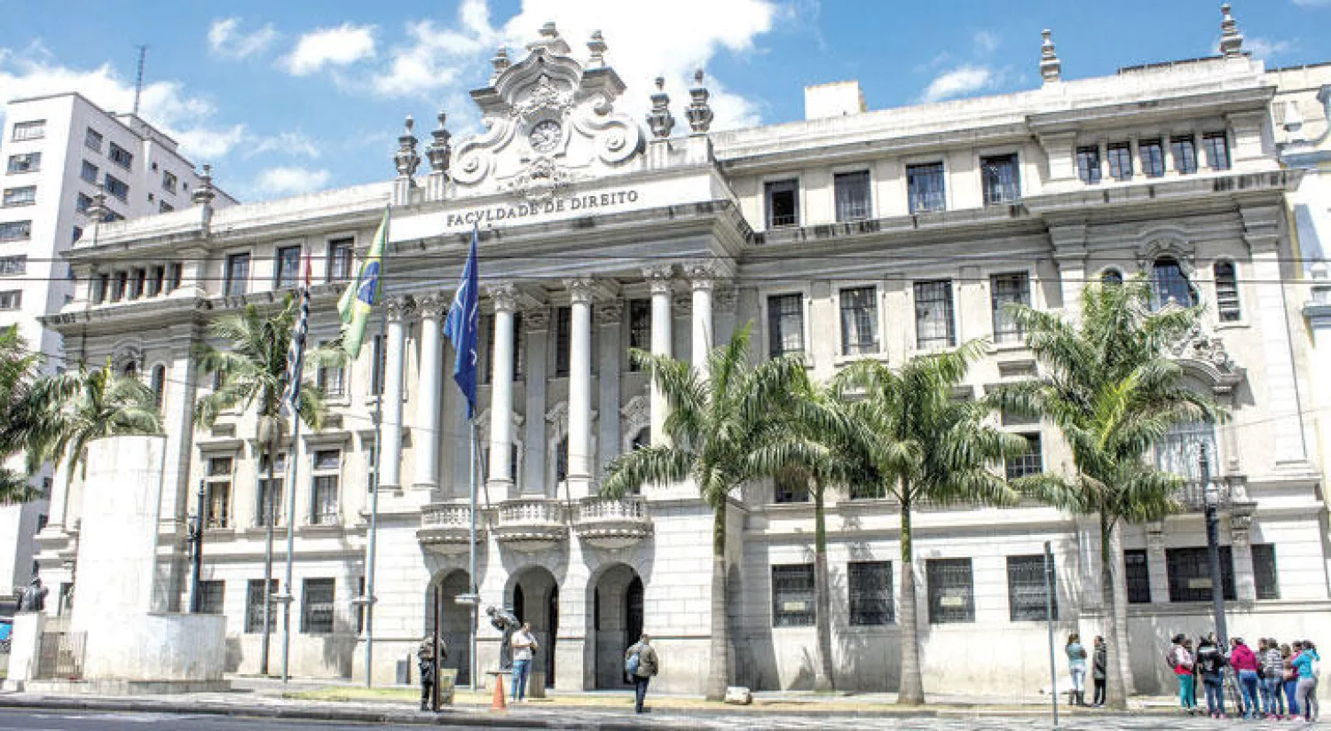 جامعة ساو باولو البرازيلية