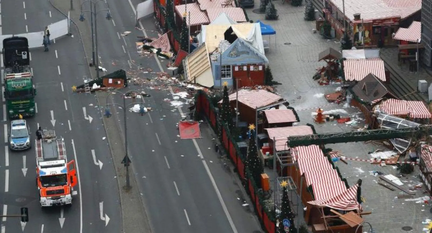 موقع هجوم الدهس بشاحنة على سوق لأعياد الميلاد في برلين (أ.ف.ب)