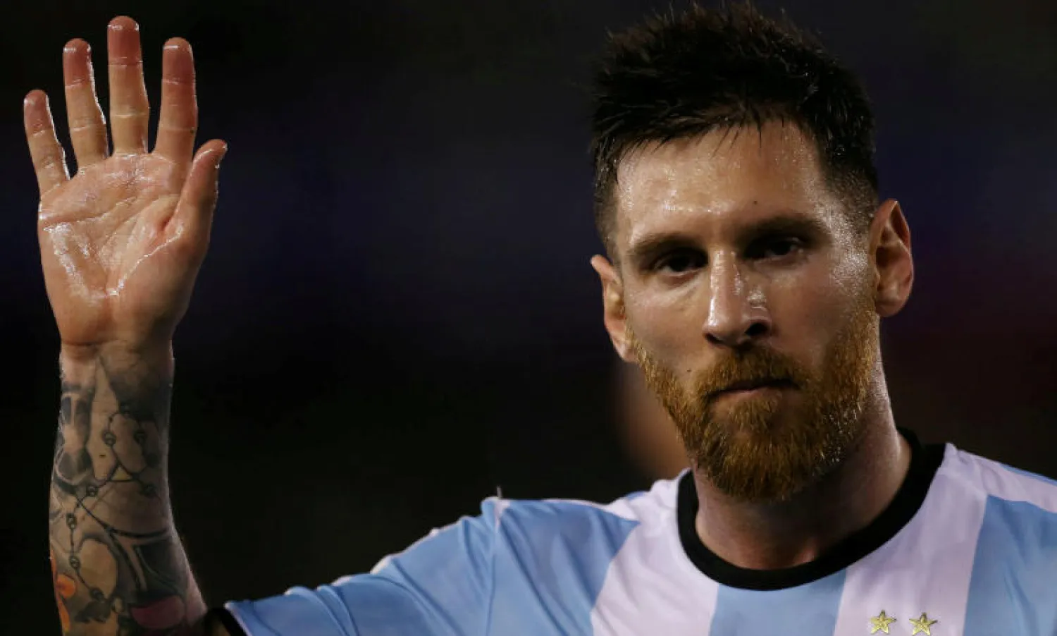قائد منتخب الأرجنتين ليونيل ميسي (رويترز)