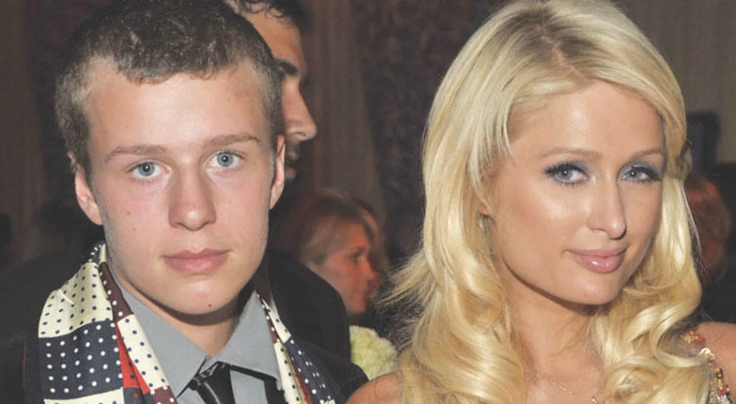 الأخ الأصغر لباريس هيلتون مهدد بالسجن