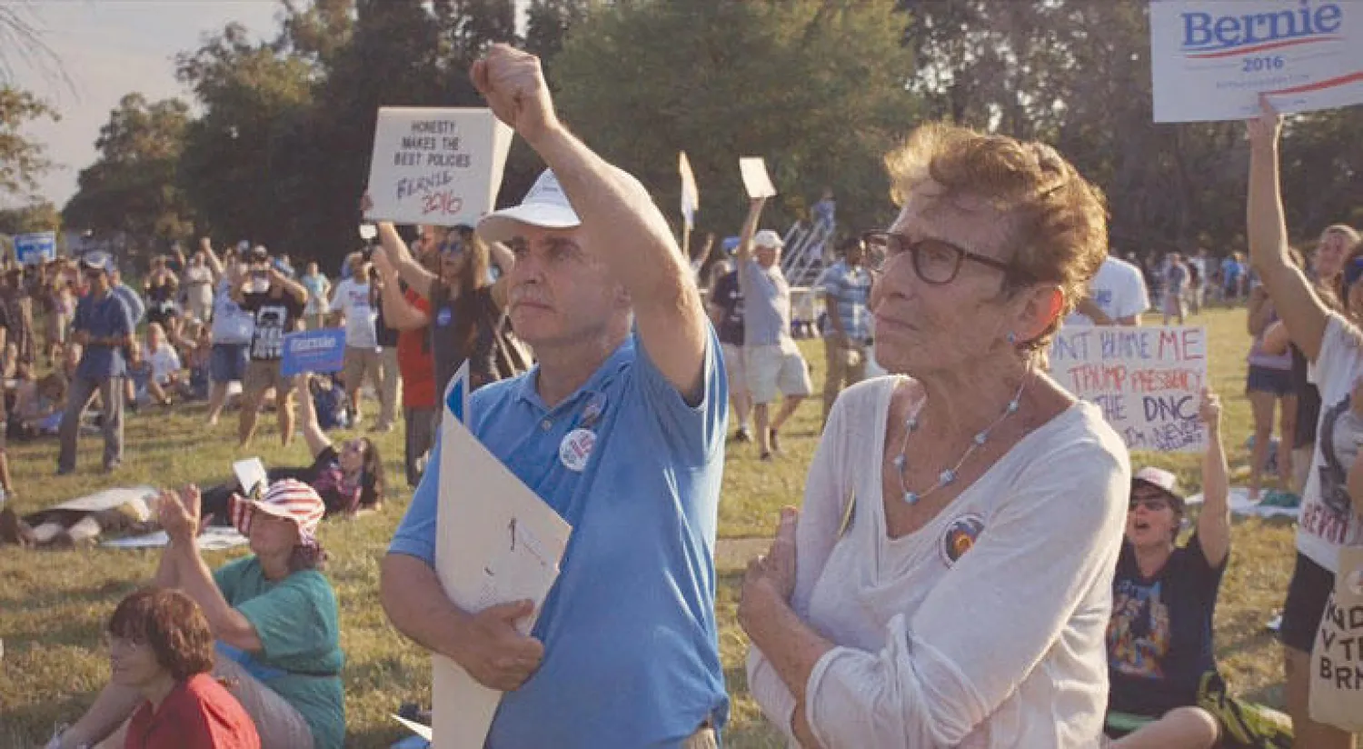 من «حملة خاصّة بهم» حول بيرني ساندرز