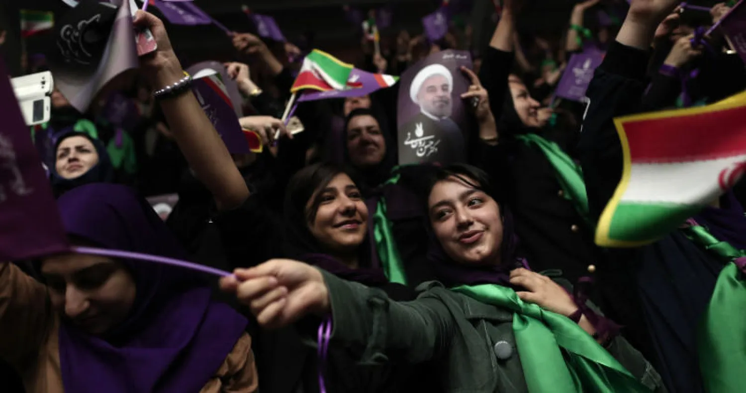 أنصار لروحاني خلال إحدى الحملات الانتخابية (أ.ف.ب)