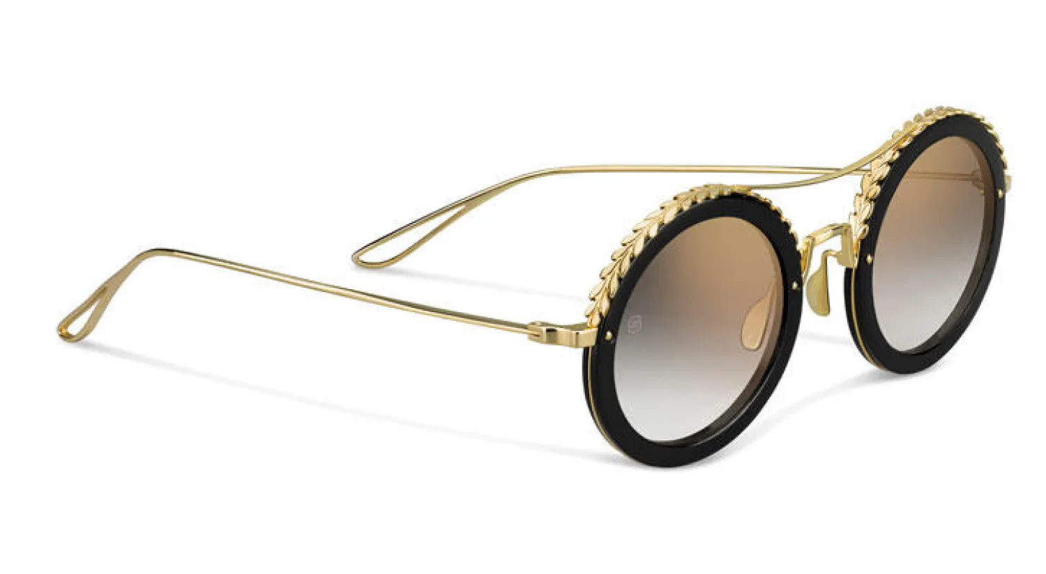 إيلي صعب يطلق مجموعة نظارات شمسية