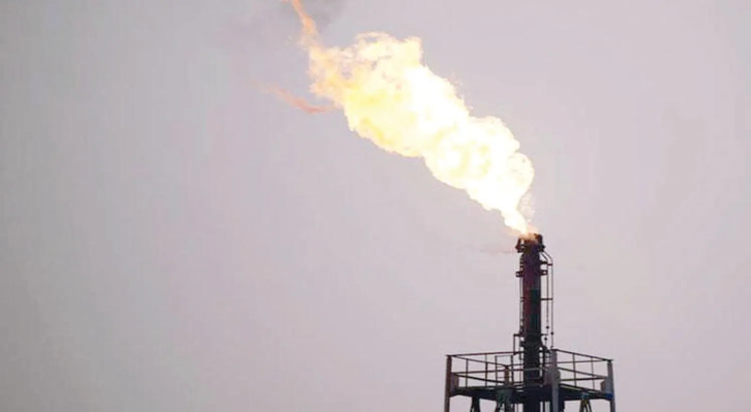 مع الاكتشافات الأخيرة التي كان أهمها حقل ظهر من المتوقع أن توفر مصر مليارات الدولارات (رويترز)