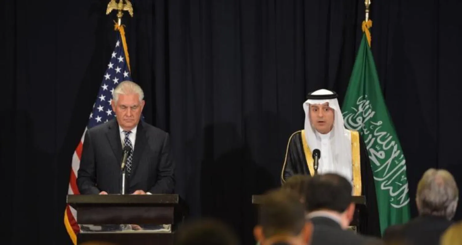 جانب من المؤتمر الصحافي المشترك بين وزيري الخارجية السعودي والأميركي («الشرق الأوسط»)