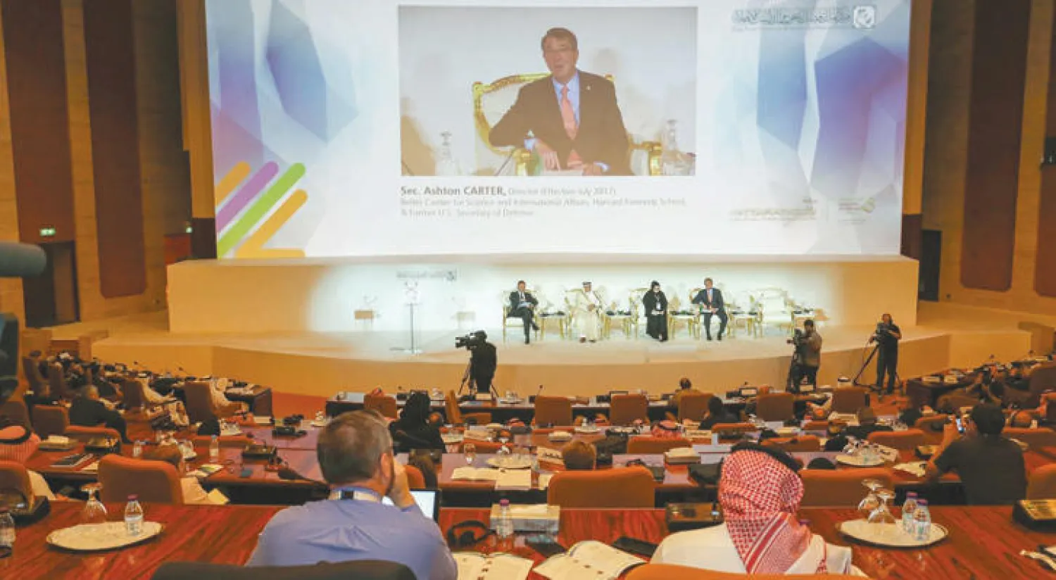 جانب من «منتدى الرياض لمحاربة الإرهاب» الذي عقد في الرياض أمس على هامش القمة العربية ـ الإسلامية ـ الأميركية.