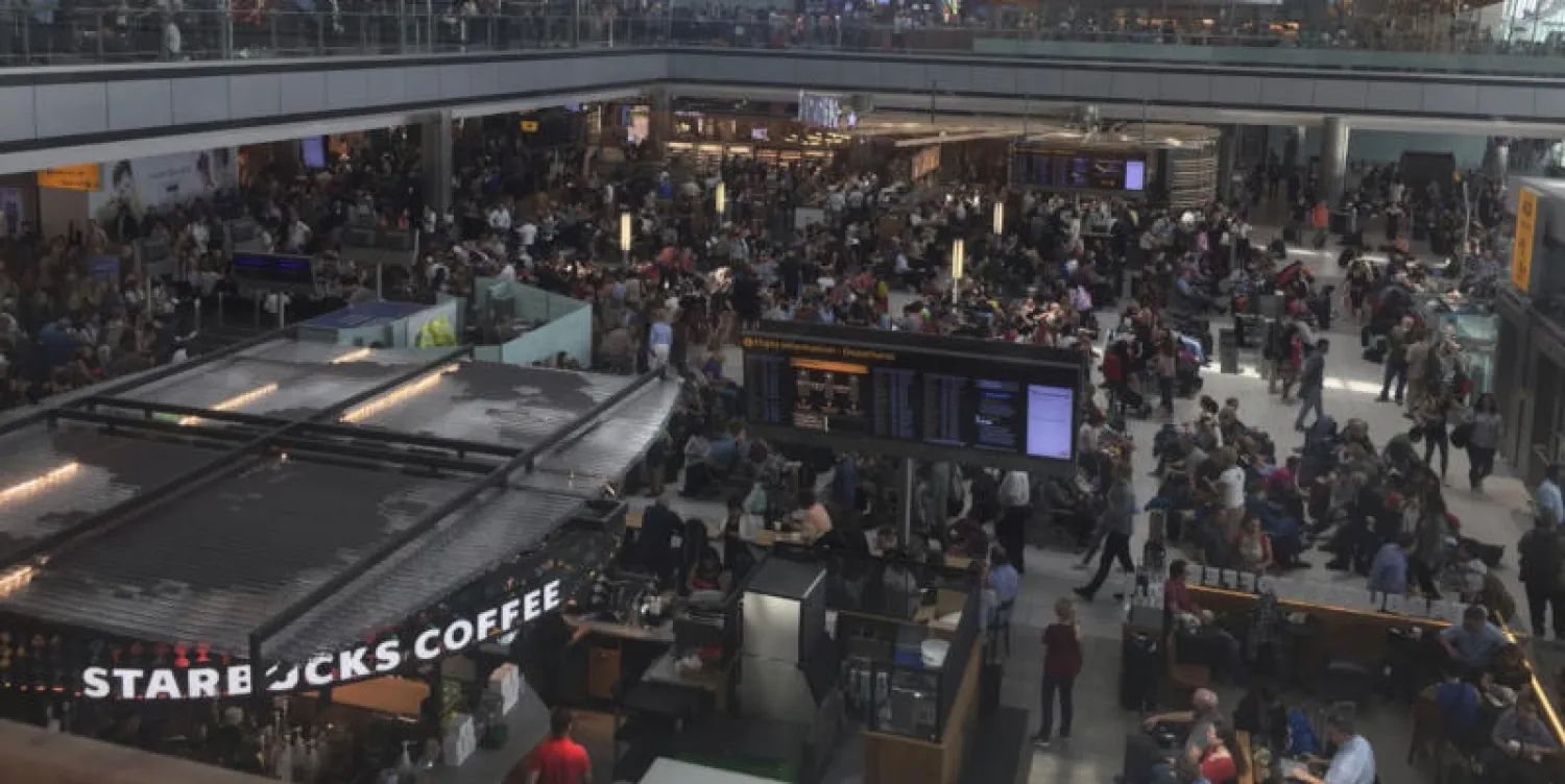 تأخير وإلغاء لرحلات الخطوط الجوية البريطانية في مطار هيثرو (أ.ب)