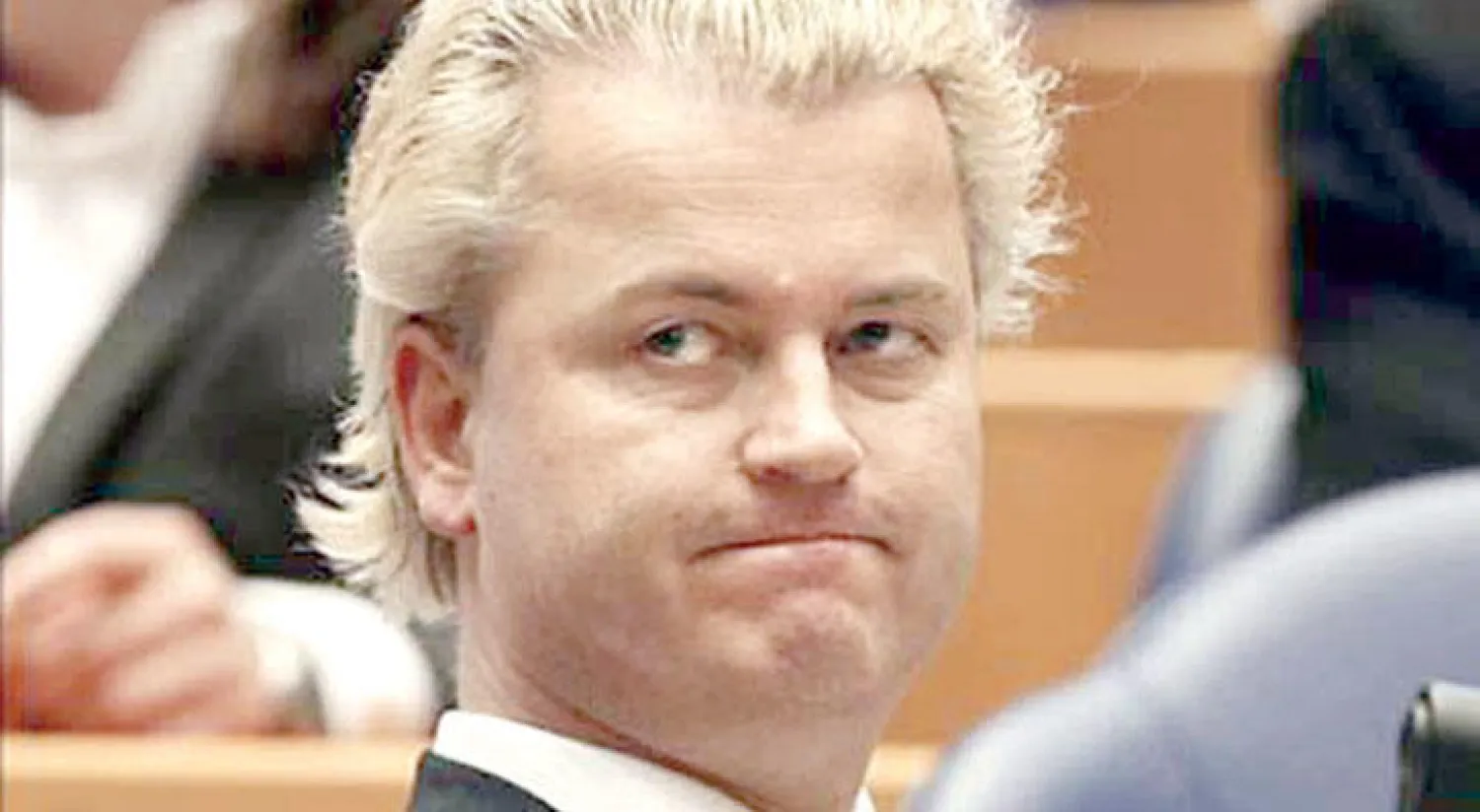 اليميني المتشدد فيلدرز من جديد أمام سلطات التحقيق القضائي في هولندا