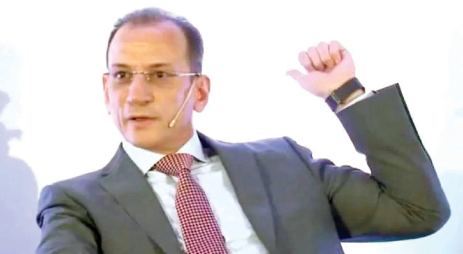 نعمان بن عثمان («الشرق الأوسط»)