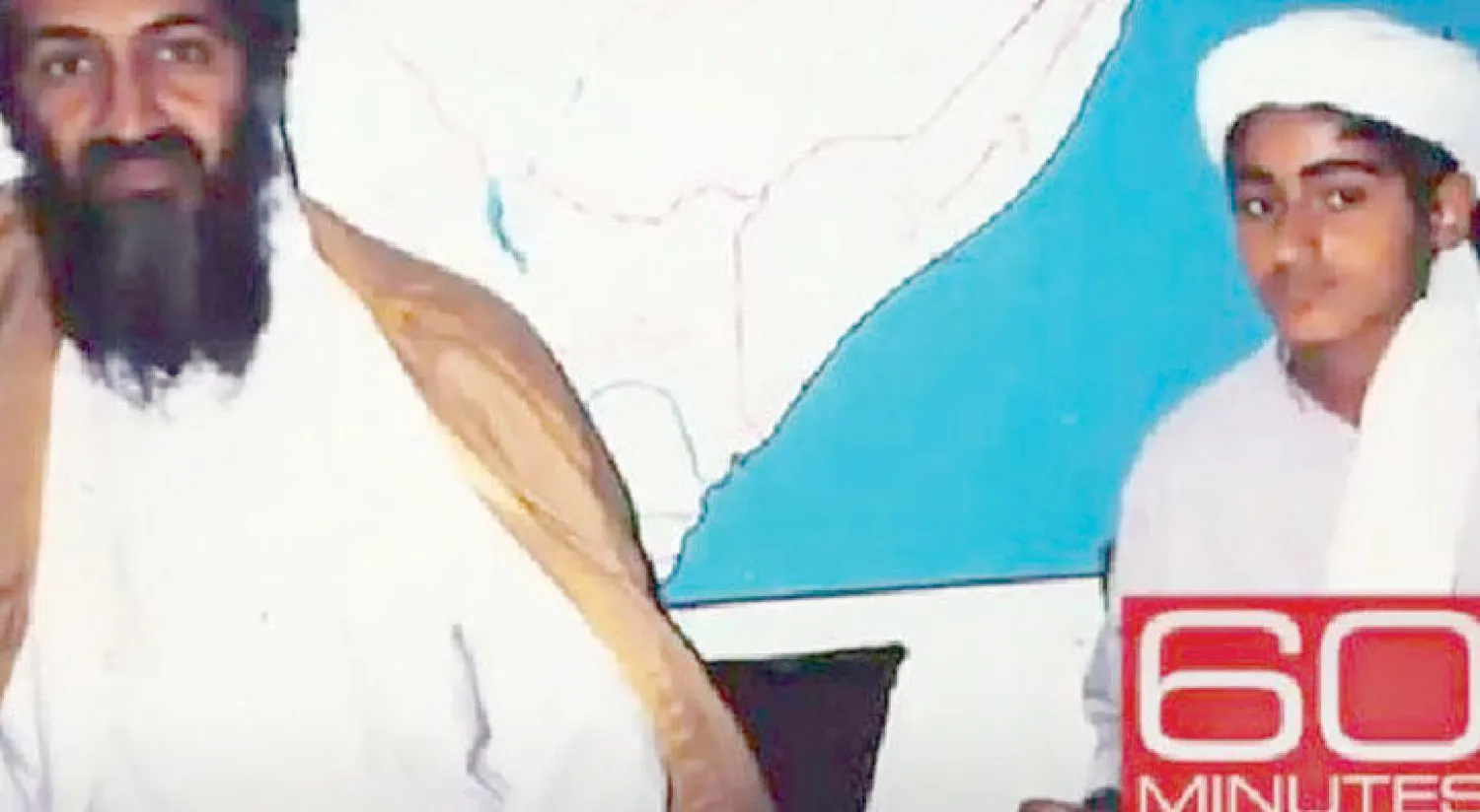 أسامة بن لادن مع نجله حمزة