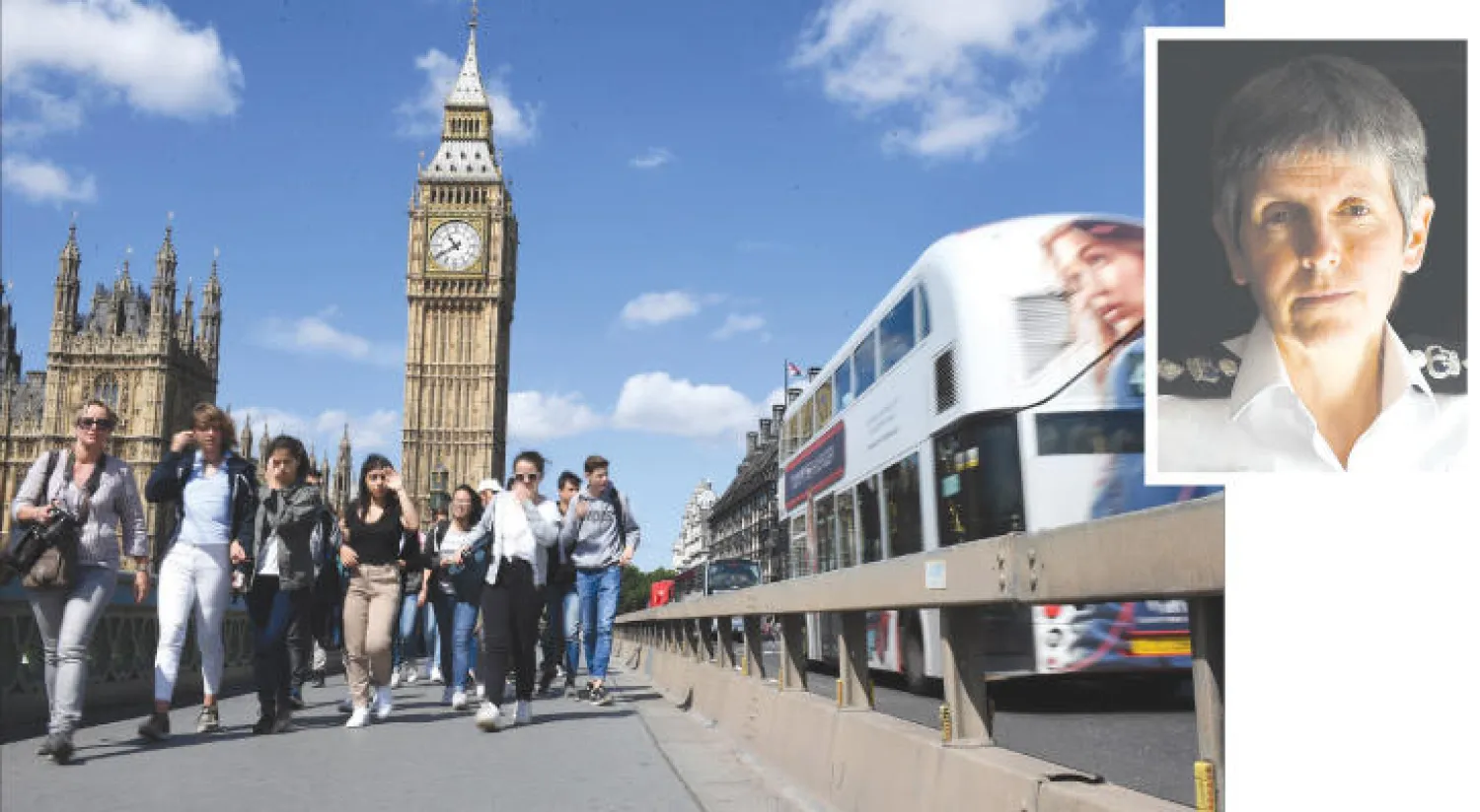 تثبيت حواجز لمنع تكرار عمليات حوادث الدهس على 8 كباري فوق نهر التايمز (إ.ب.أ)... وفي الإطار كريسيدا ديك قائدة اسكتلنديارد