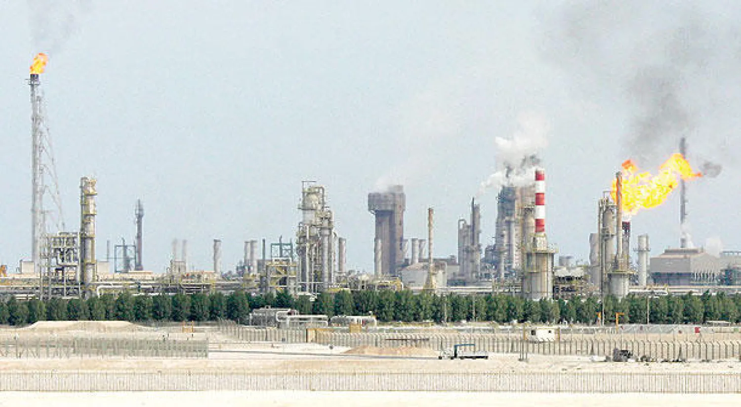 «ستاندرد آند بورز» تخفض تصنيف «قطر للبترول»