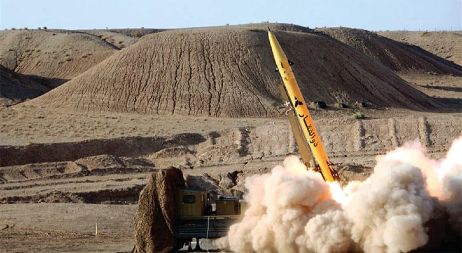 ترحيب رسمي إيراني بالهجوم الباليستي على دير الزور