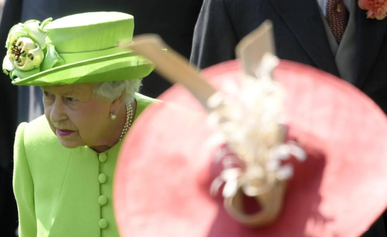 الملكة البريطانية إليزابيث (رويترز)