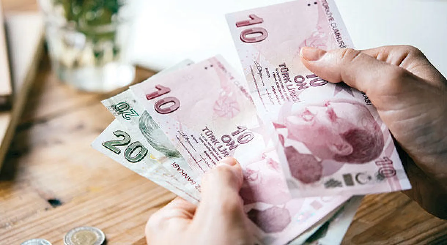 حكومة تركيا تضغط على البنوك لخفض أسعار الفائدة