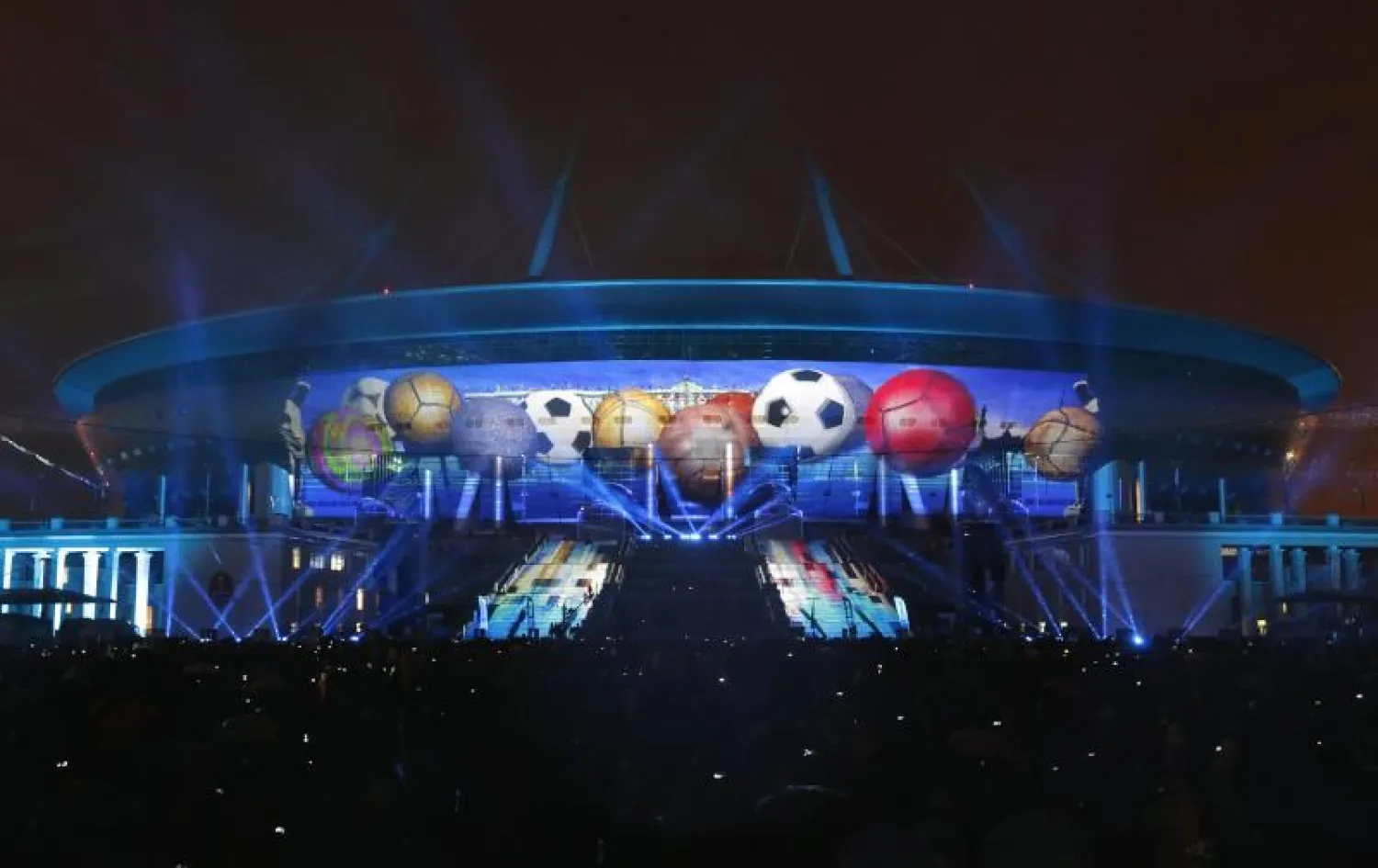 ملعب «كريستوفسكي» بمدينة سان بطرسبرغ الروسية(أ.ف.ب)