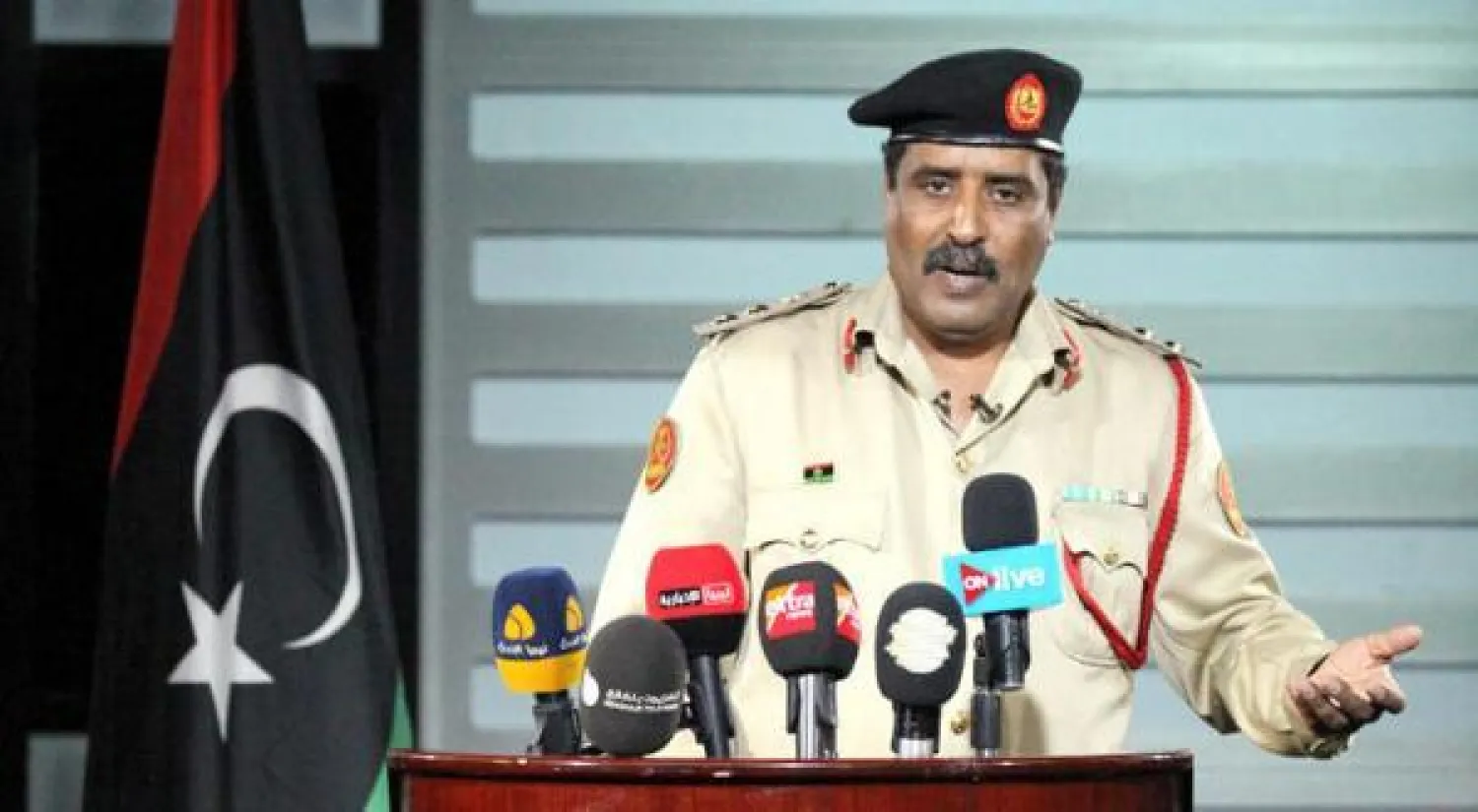 المتحدث باسم الجيش الليبي العقيد أحمد المسماري (أ.ف.ب)