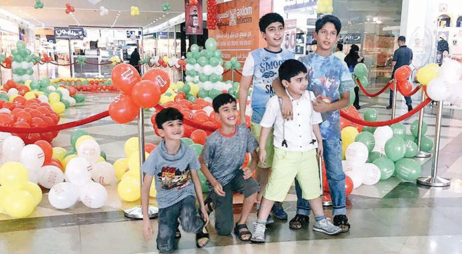 جانب من فعاليات العيد المقامة هذا الأسبوع في العديد من مراكز التسوق السعودية