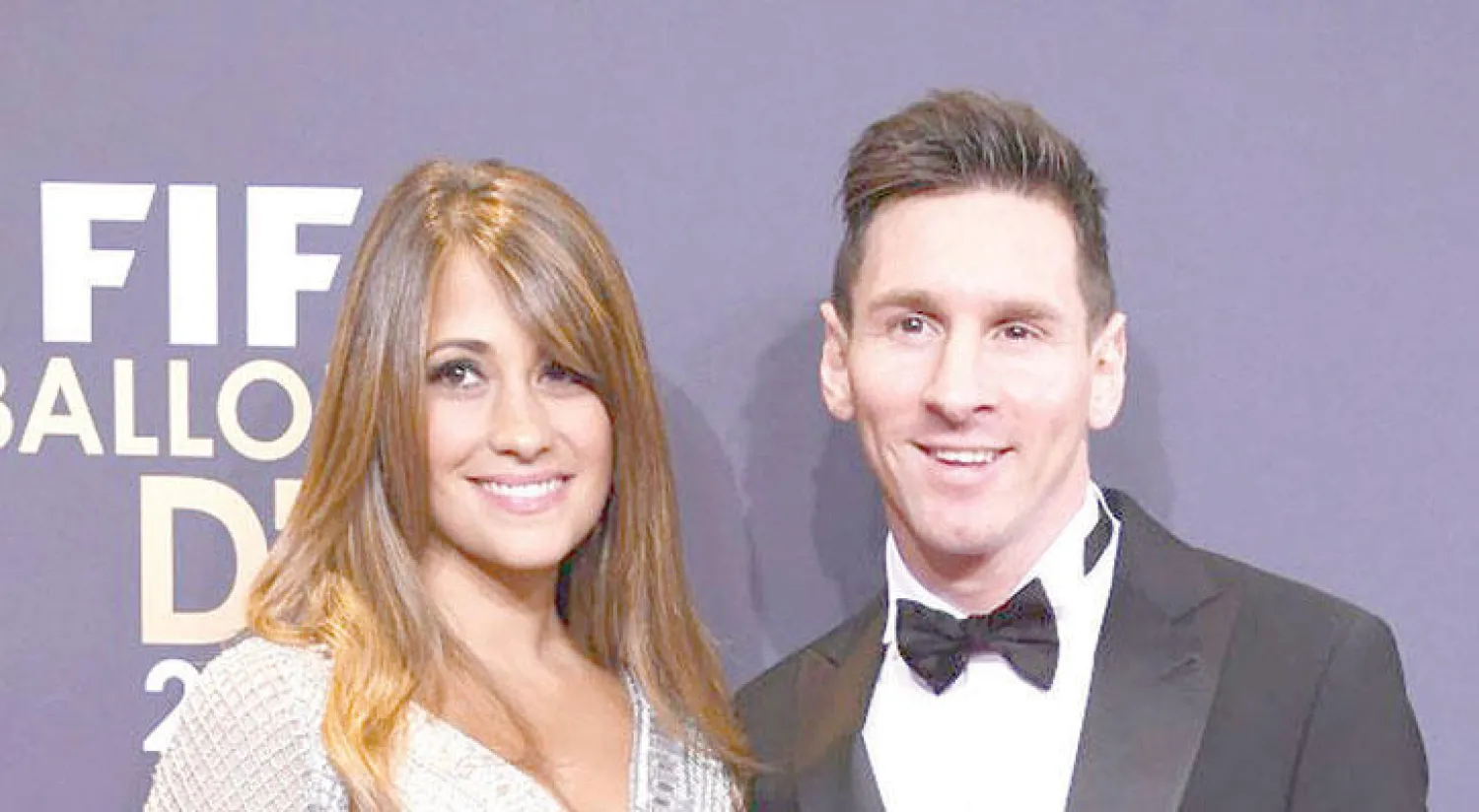 ليونيل ميسي مع صديقته أنتونيلا روكوزو