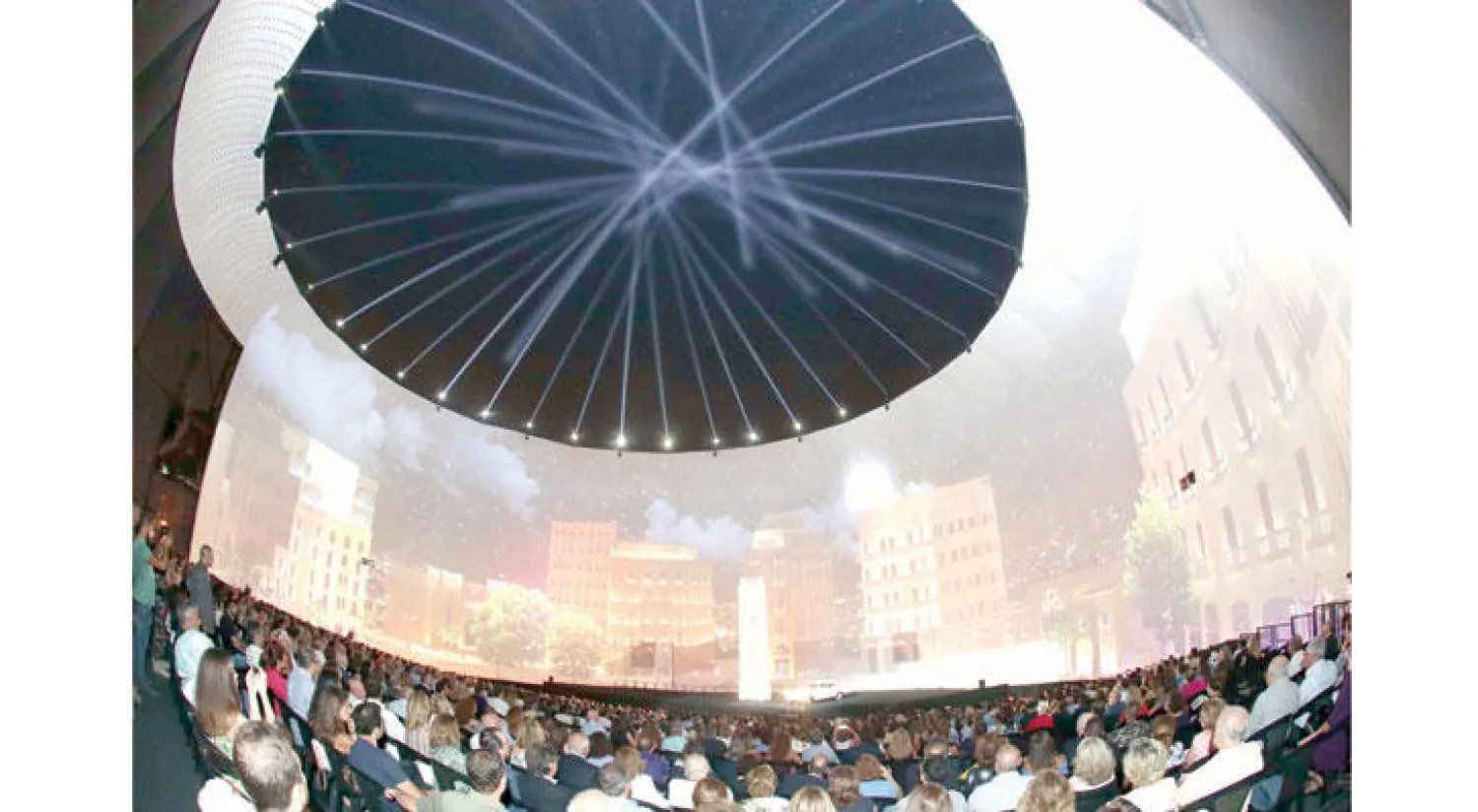 أحد مشاهد عرض «رحلة عبر الزمن» الذي تضمن لوحة عن الأمير فخر الدين