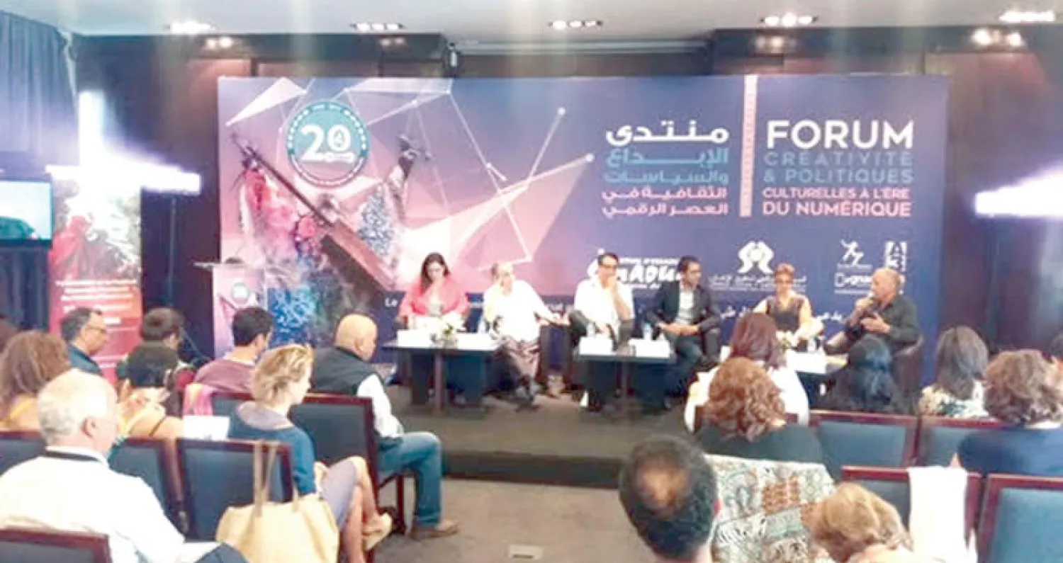 من  جلسات المهرجان