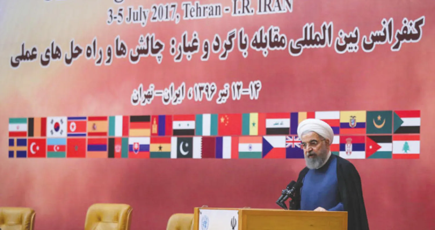 روحاني خلال افتتاح مؤتمر «عواصف الغبار التحديات والحلول العملية» في طهران أمس (مهر)