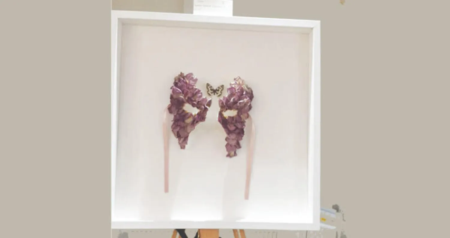 «ولادة جديدة» لهالة عباس في برايتون بمعرضها الأول