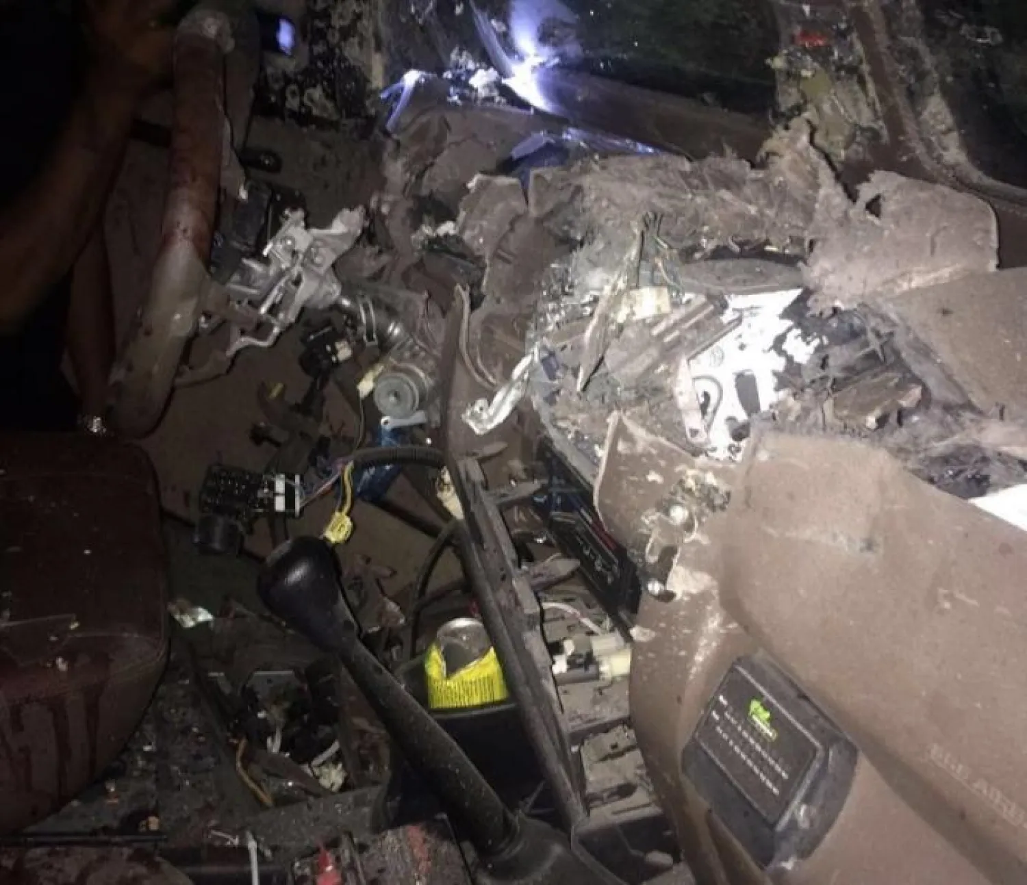 دورية أمنية تعرضت لاعتداء إرهابي بمقذوف متفجر (واس)