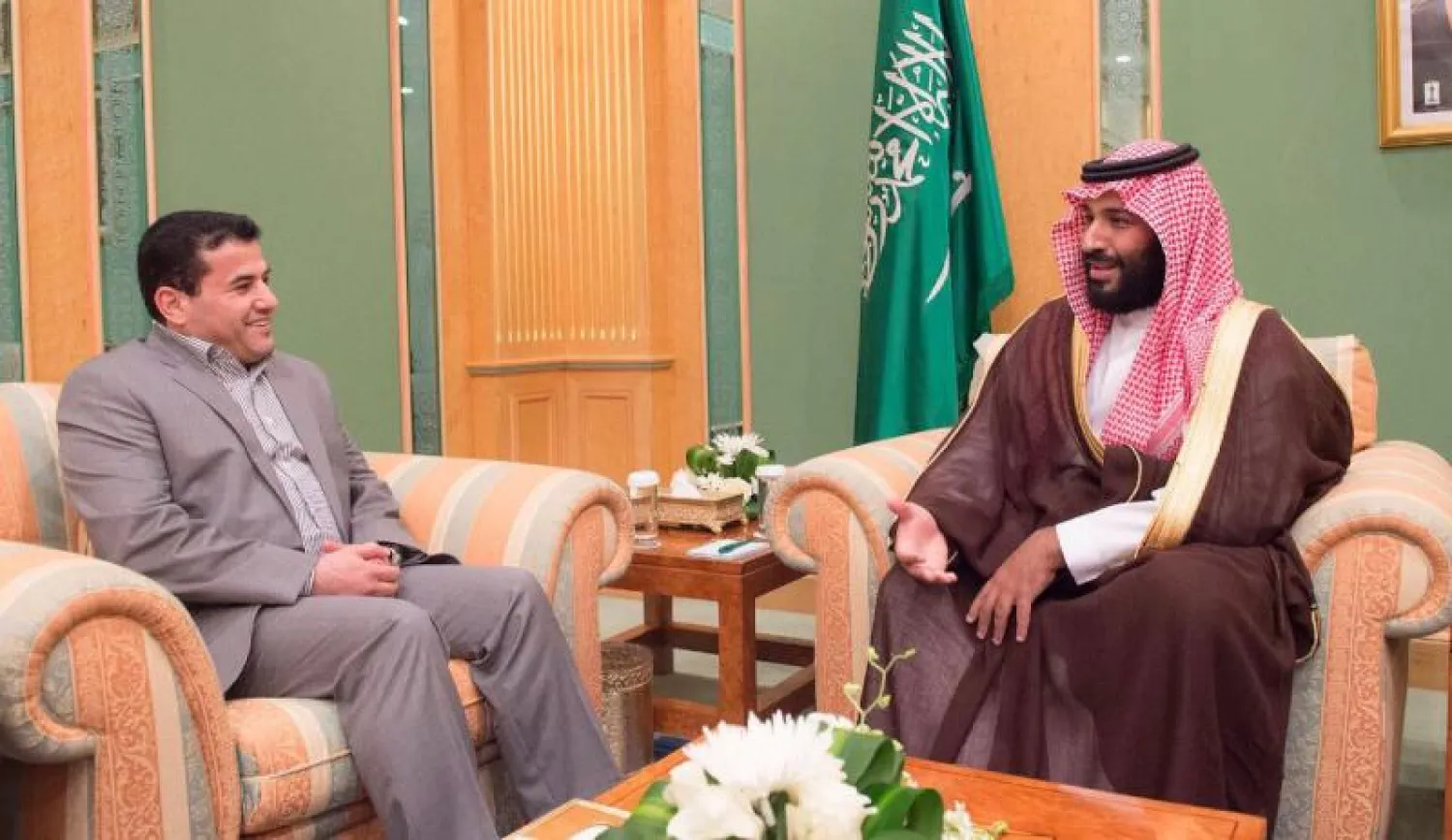 جانب من اجتماع ولي العهد السعودي ووزير الداخلية العراقي (واس)