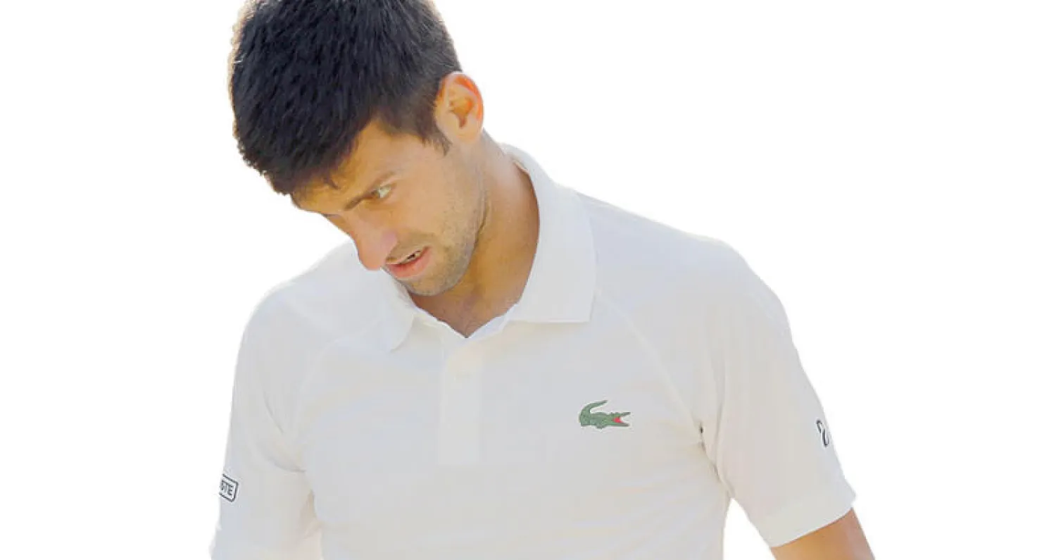 إصابة المرفق دفعت ديوكوفيتش إلى إنهاء موسمه (رويترز)