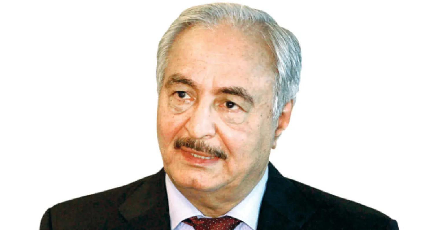 حفتر: لقاء باريس فرصة أخيرة أمام السراج