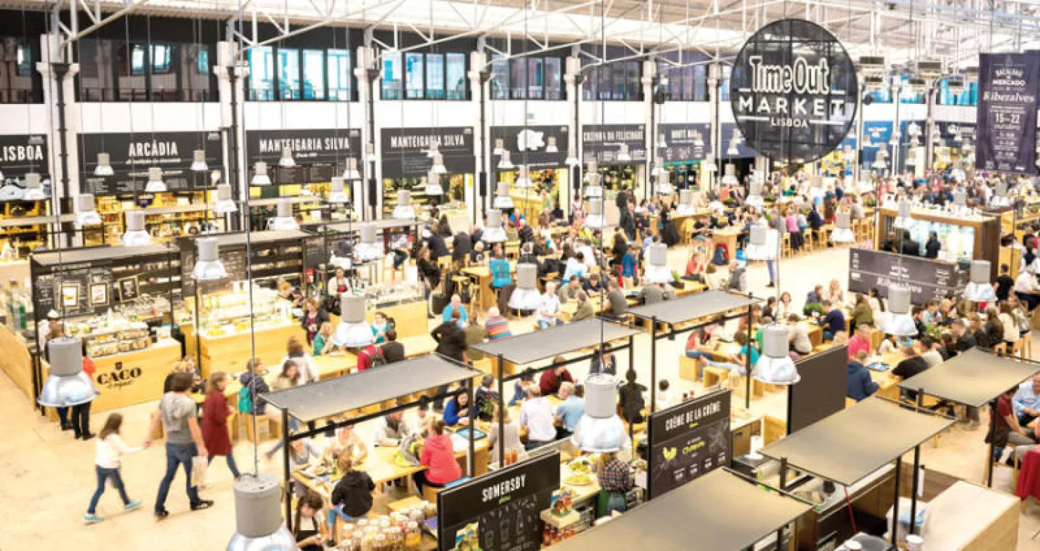 «ميركادو دا ريبيرا» سوق تحاكي لذة الأطباق