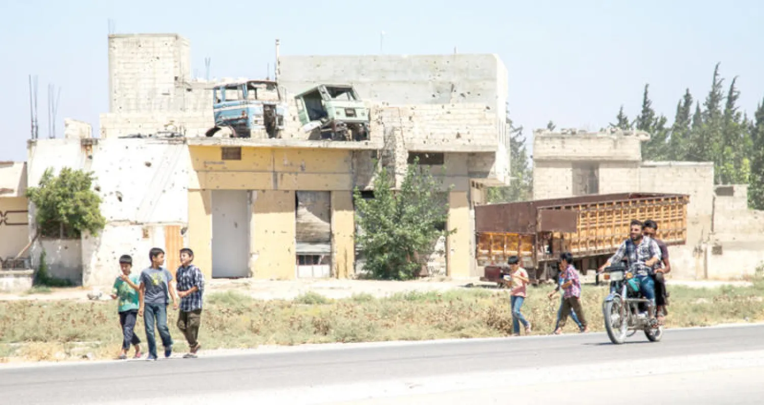 بلدة تلبيسة في ريف حمص الشمالي في أول أيام الهدنة أمس (أ.ف.ب)