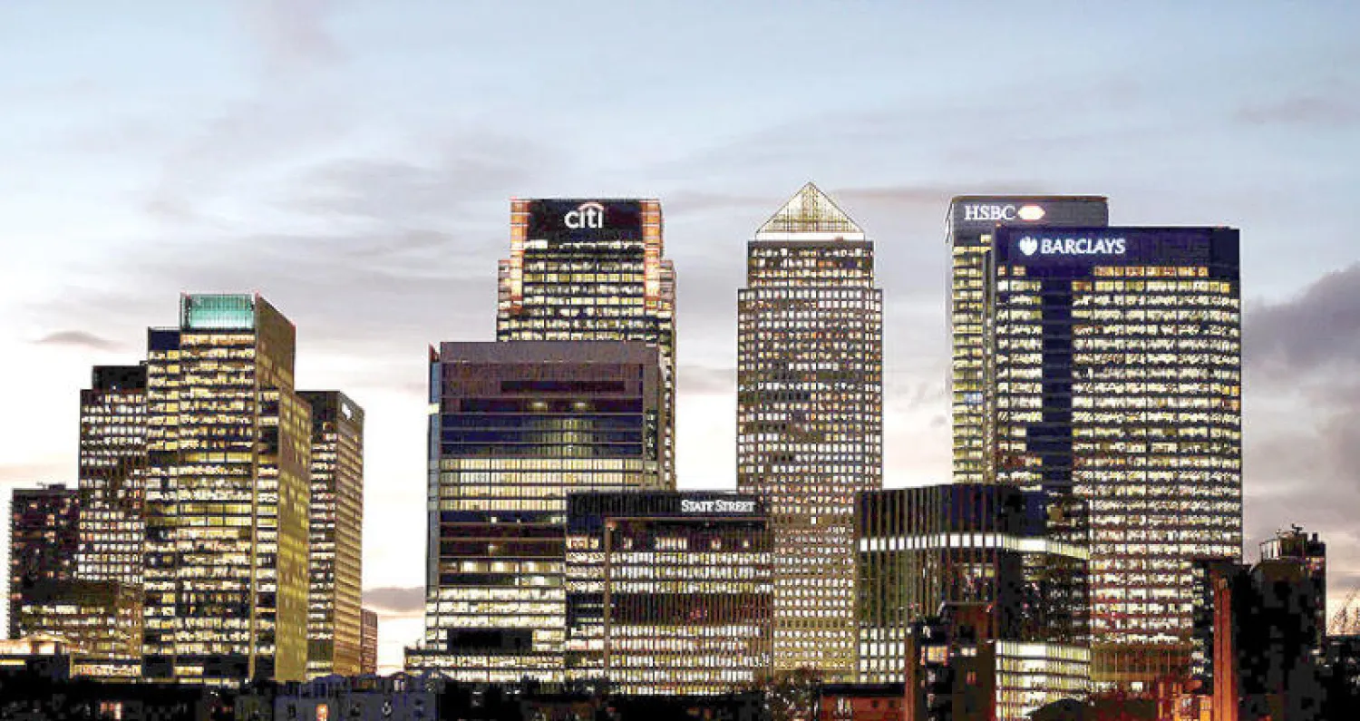 الحي المالي في لندن (رويترز)
